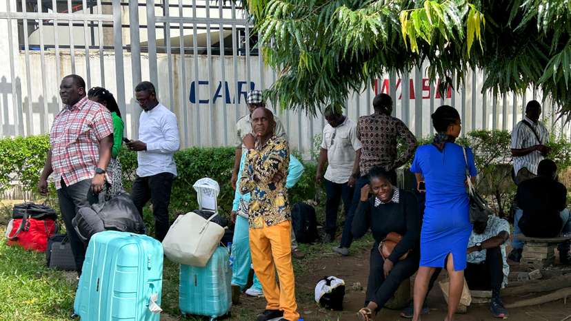 Nigerian unions shut down power grid, disrupt airlines with strike over minimum wage