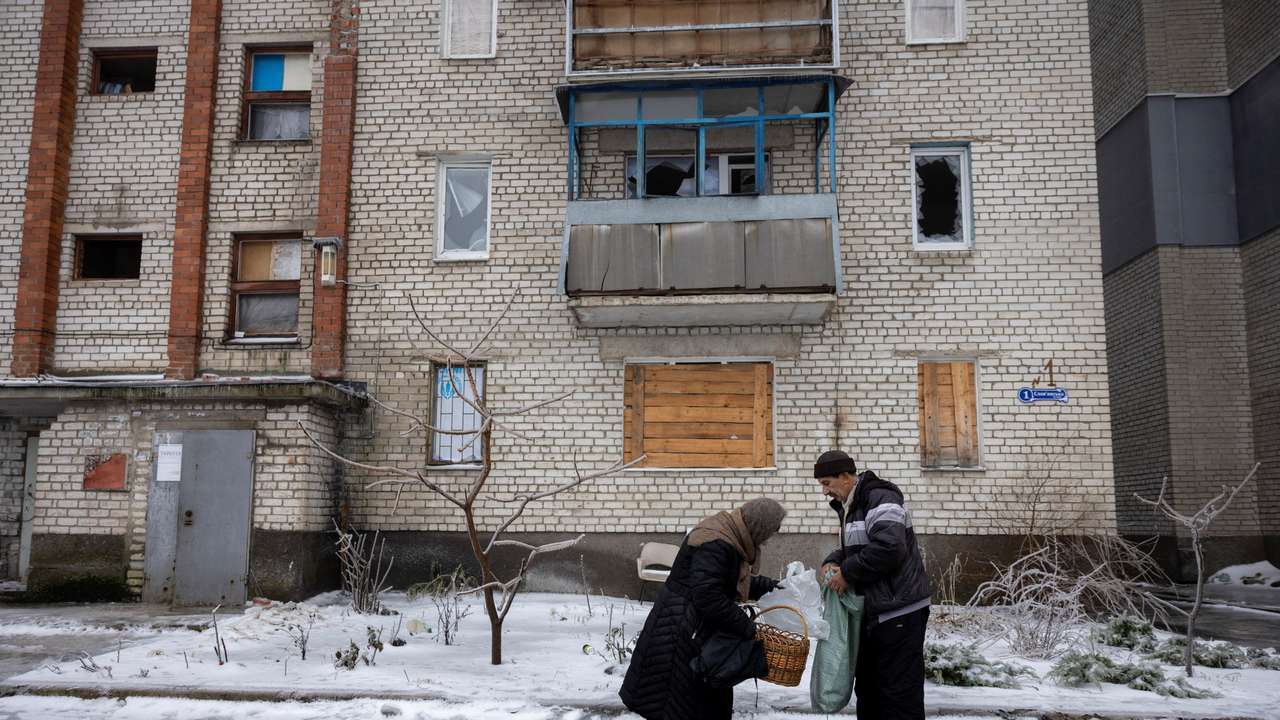 A year after liberation, east Ukrainian town of Lyman struggles on in the wreckage of war as winter hits.