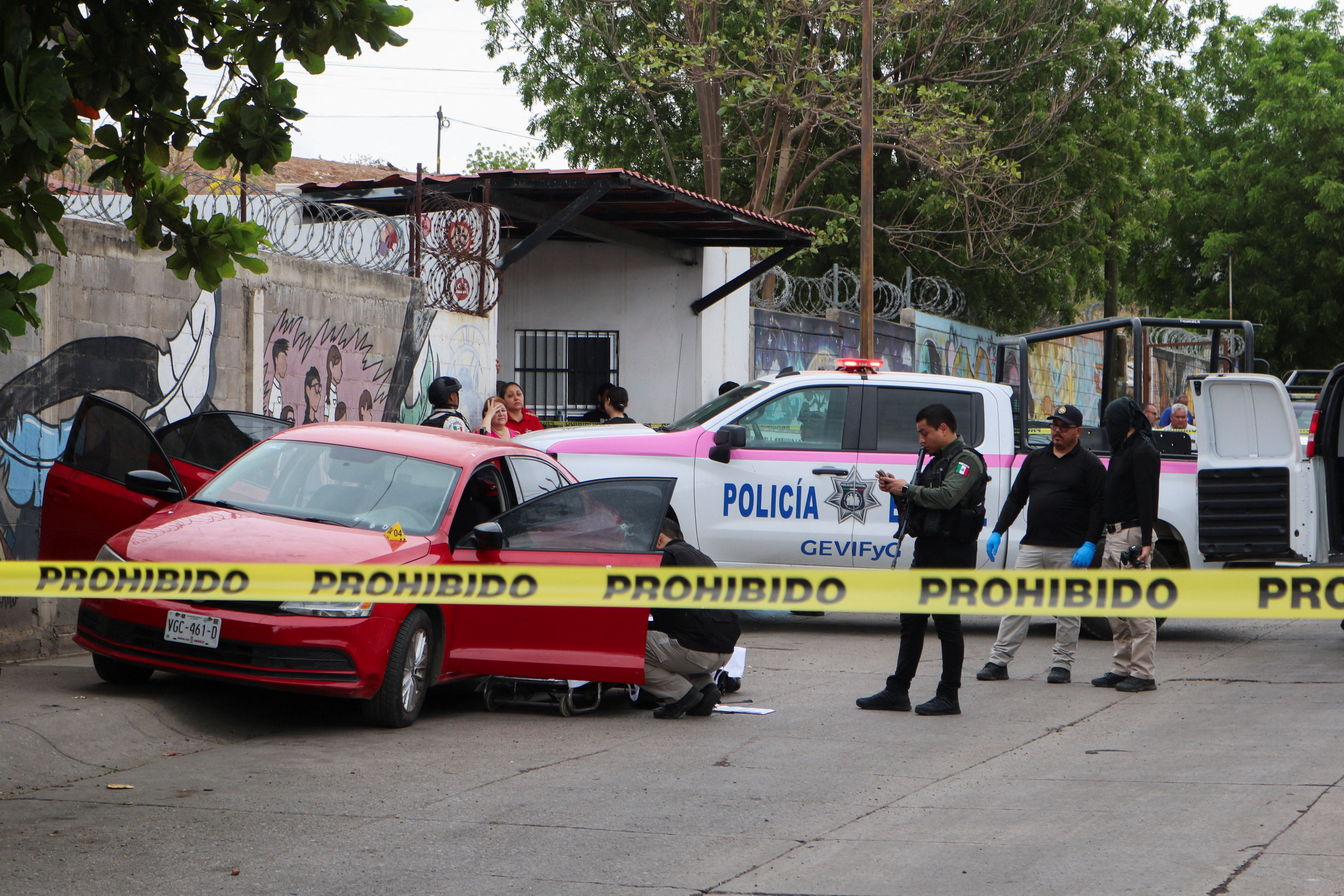 Culiacan faces rising violence and economic decline after cartel leader extradition