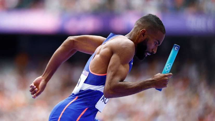 FILE PHOTO: Athletics - Men's 4 x 400m Relay Round 1
