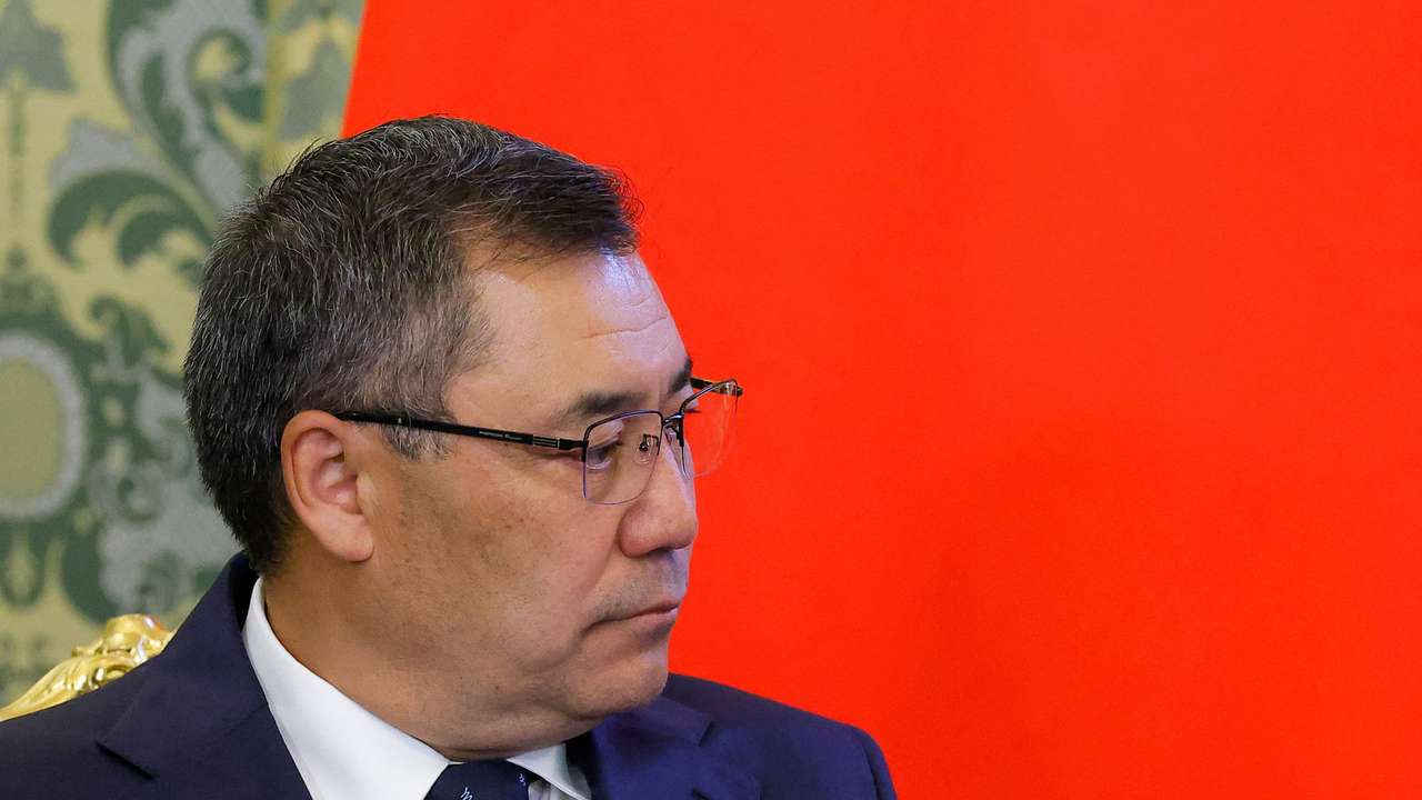 Russian President Putin and Kyrgyz President Japarov meet in Moscow