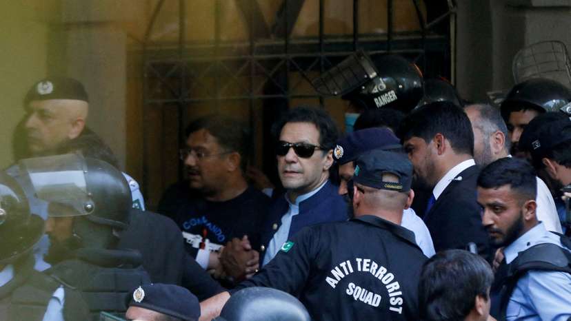 FILE PHOTO: Pakistan's top court accepts Imran Khan's plea for bail
