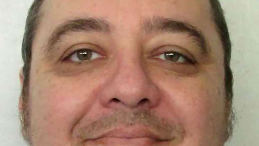 Death row inmate Kenneth Eugene Smith poses for an undated booking photo at Holman Prison in Atmore