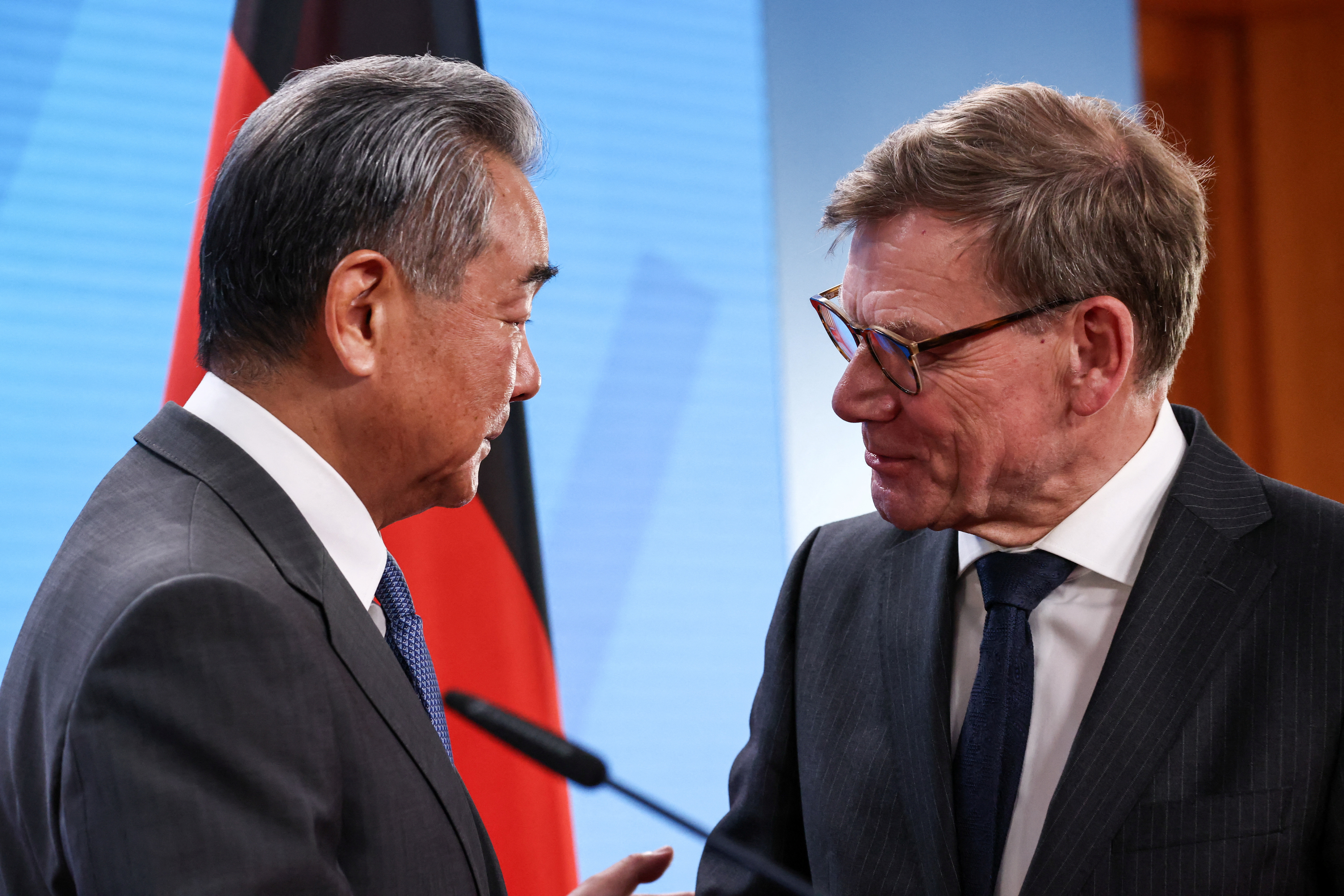 Chinese Foreign Minister Wang Yi visits Berlin
