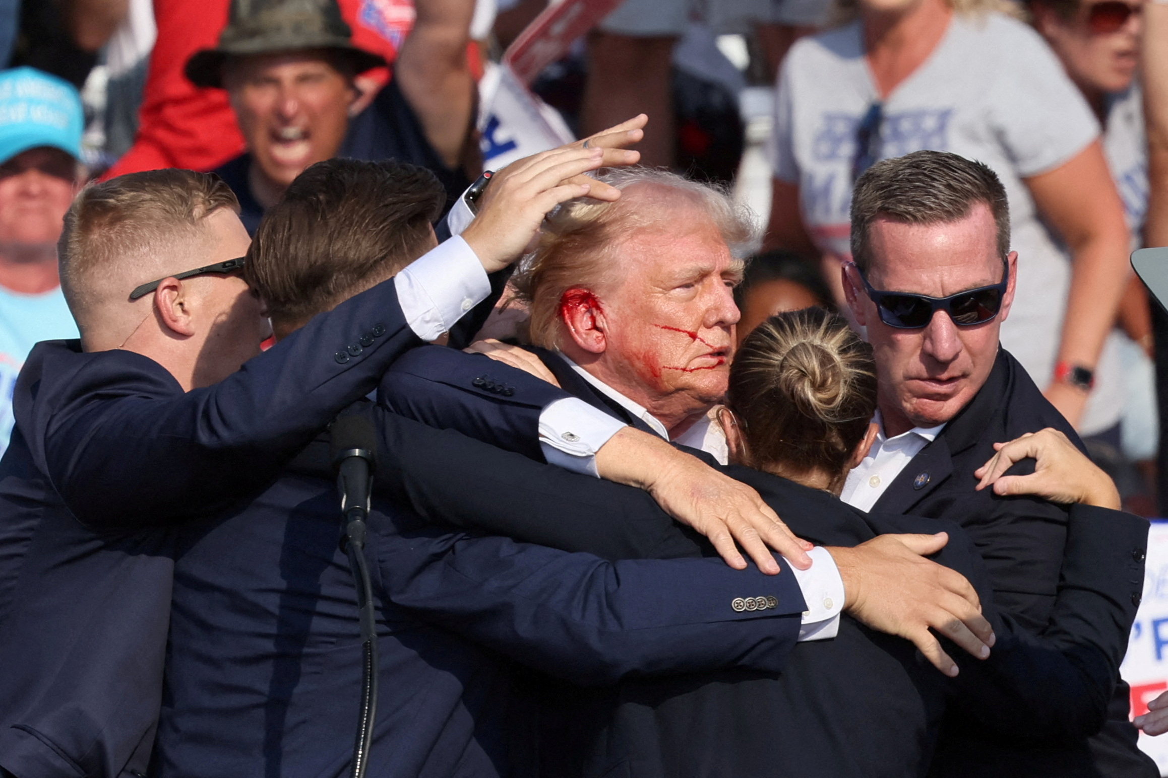 FILE PHOTO: Republican presidential candidate Donald Trump holds a campaign rally in Butler