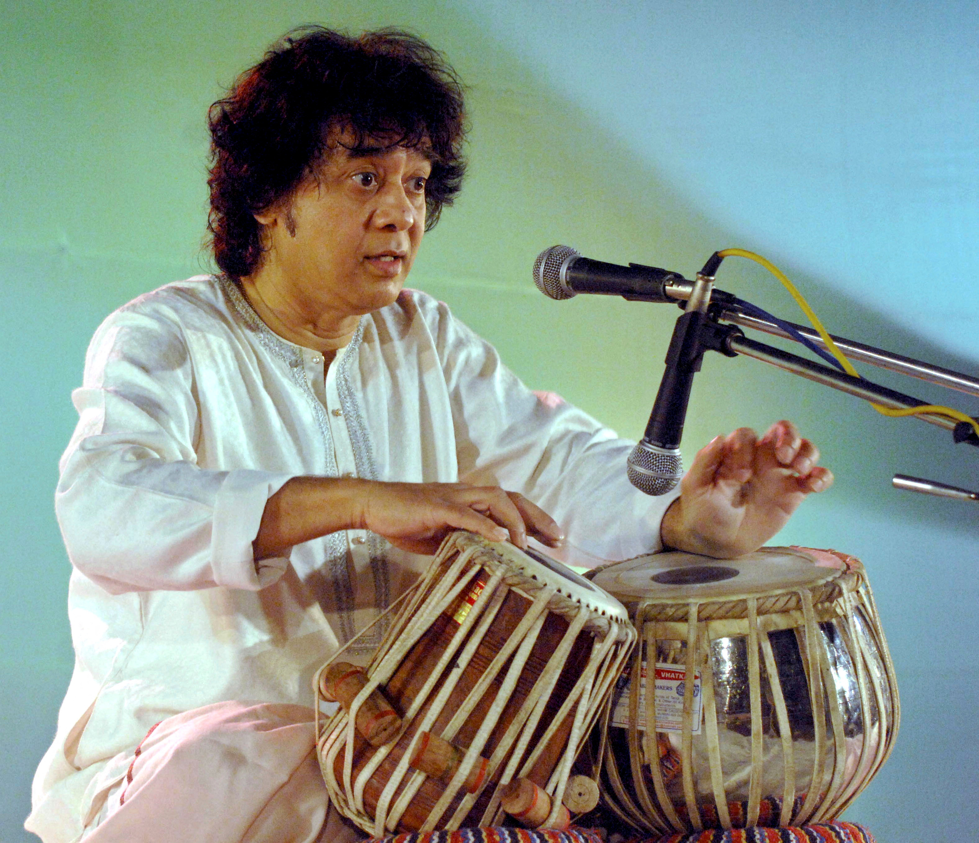 FILE PHOTO: India's tabla maestro Zakir Hussain plays tabla in Patna