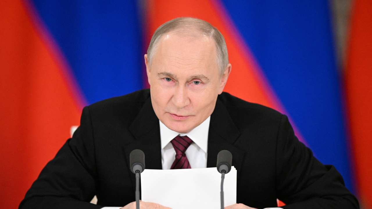 Russian President Vladimir Putin gives a statement to the media in Moscow