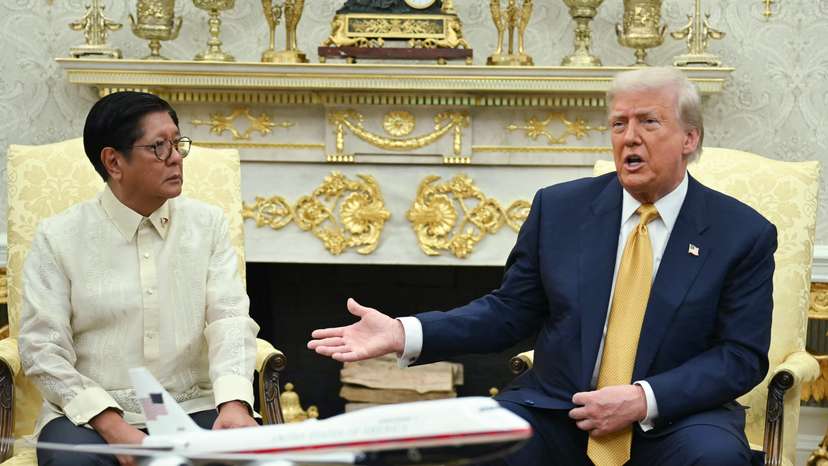 AFP__20250722__67H83LD__v1__HighRes__UsPhilippinesDiplomacyMarcosTrump (1)