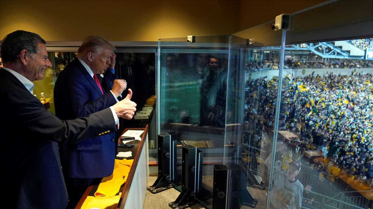 Trump attends the New York Jets football game against the Pittsburgh Steelers, in Pittsburgh