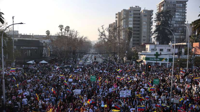 Voting during Venezuela's presidential elections, at the Venezuelan Embassy in Santiago